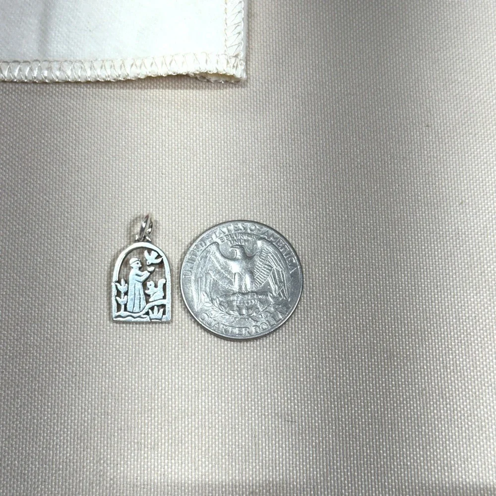 James Avery Retired Sterling Silver St Francis of Assisi Animals Charm‎ Pendant